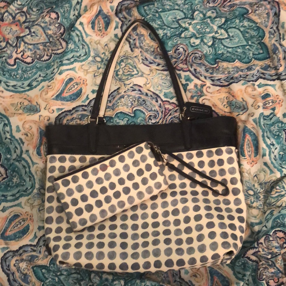 Matching couch purse and wallet